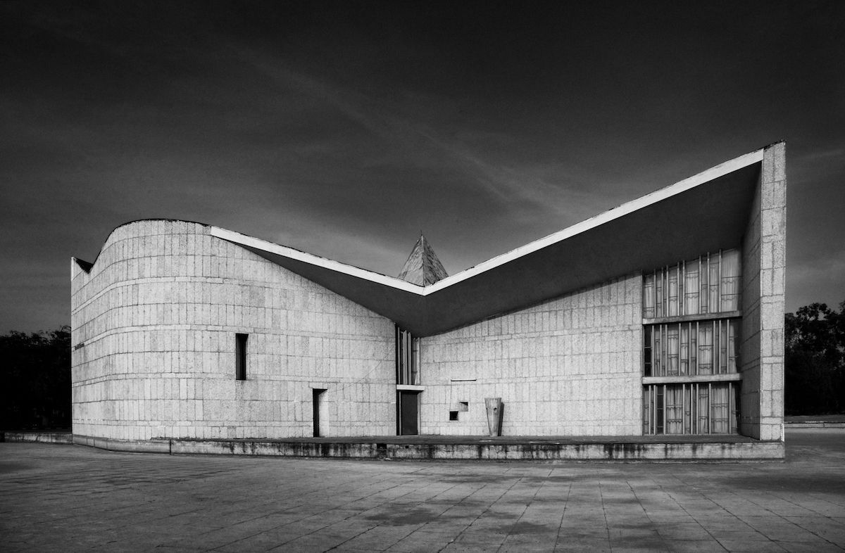 Le Corbusier's Chandigarh - Ghandi Bhawan, Punjab University