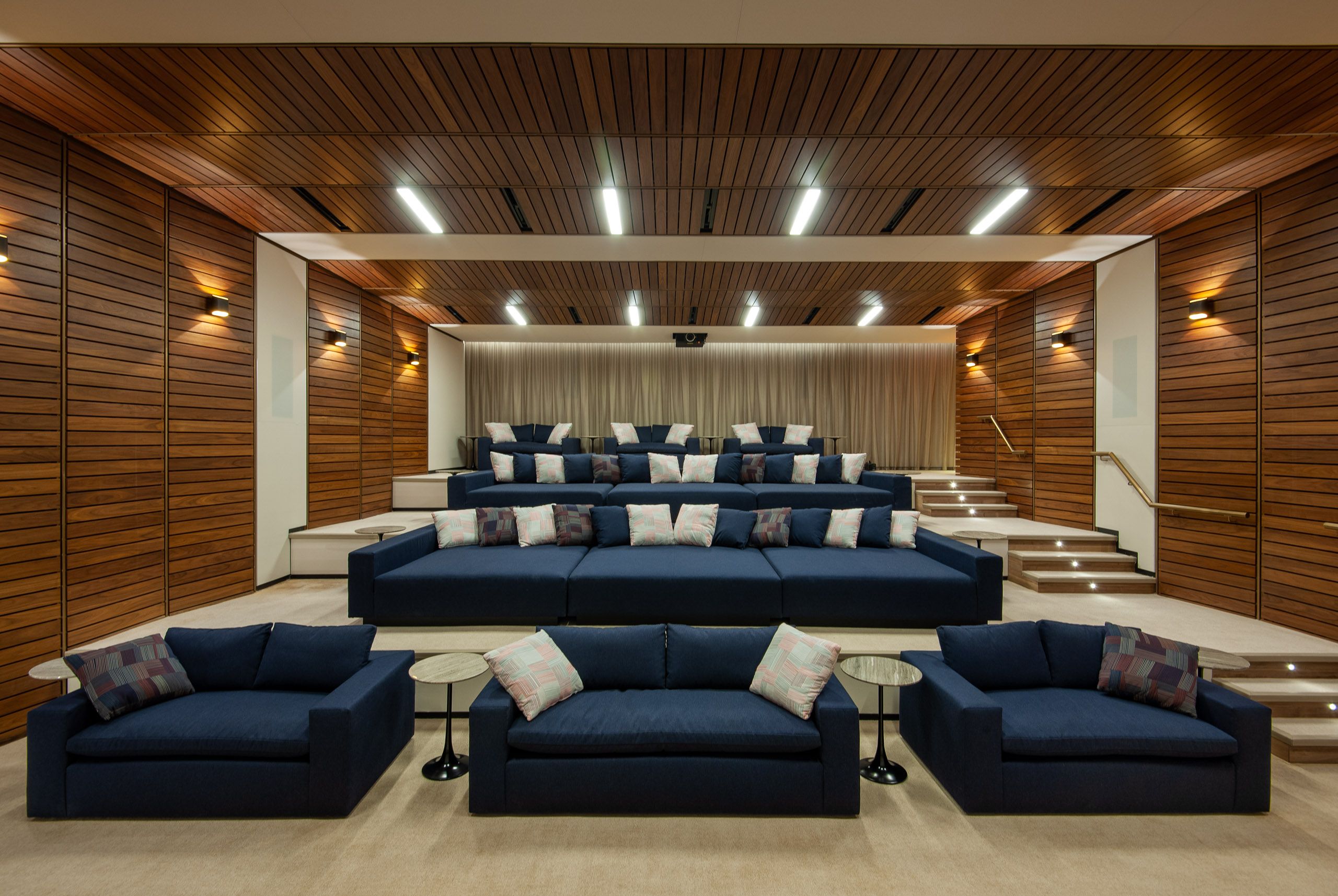 PMG_100V_09272022 _KF415-2.jpg