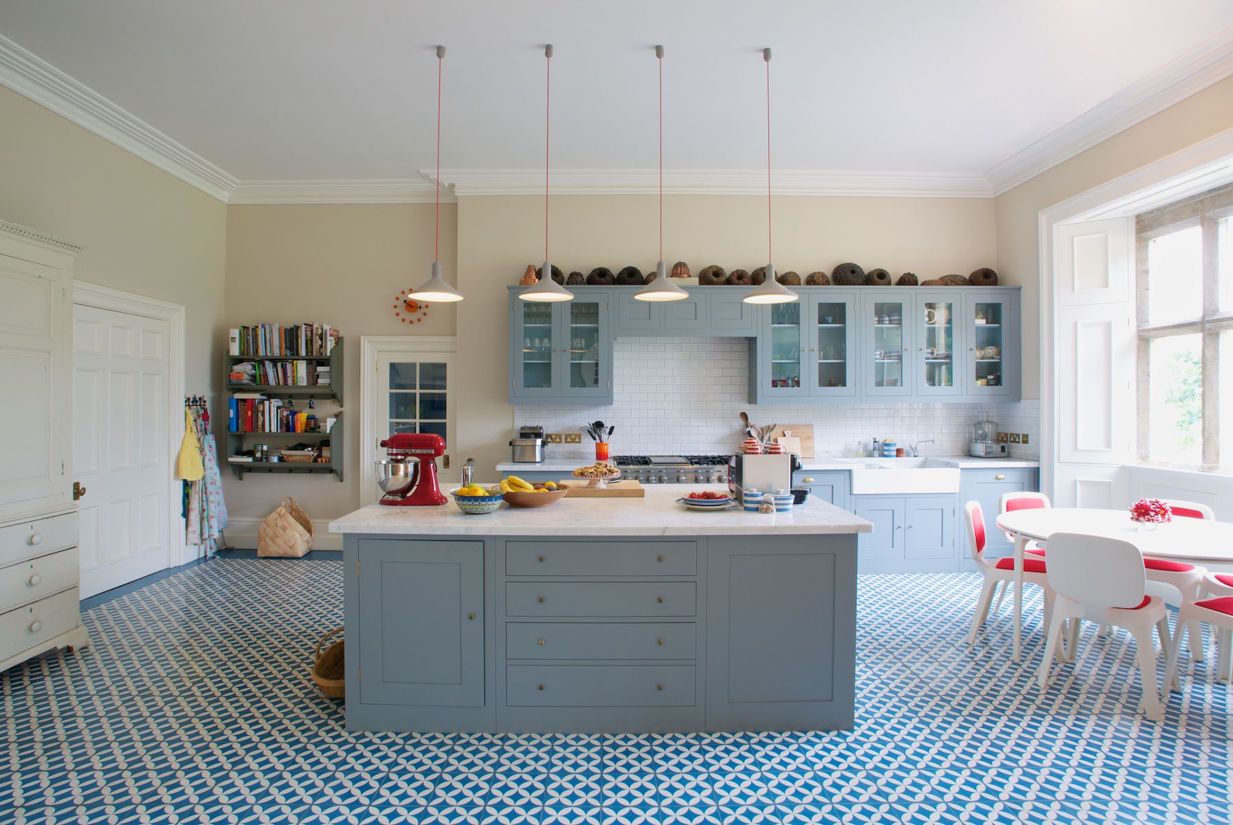 A Jeweler's Residence, UK