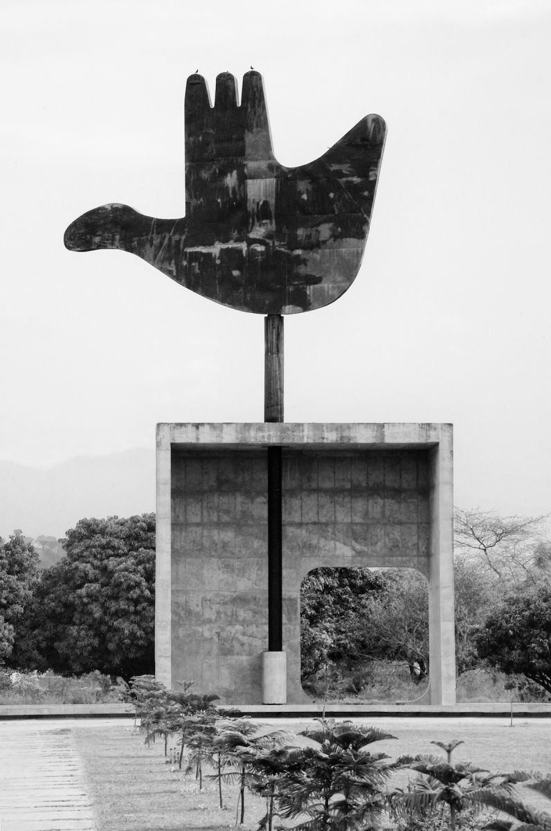 Le Corbusier's Chandigarh - Open Hand