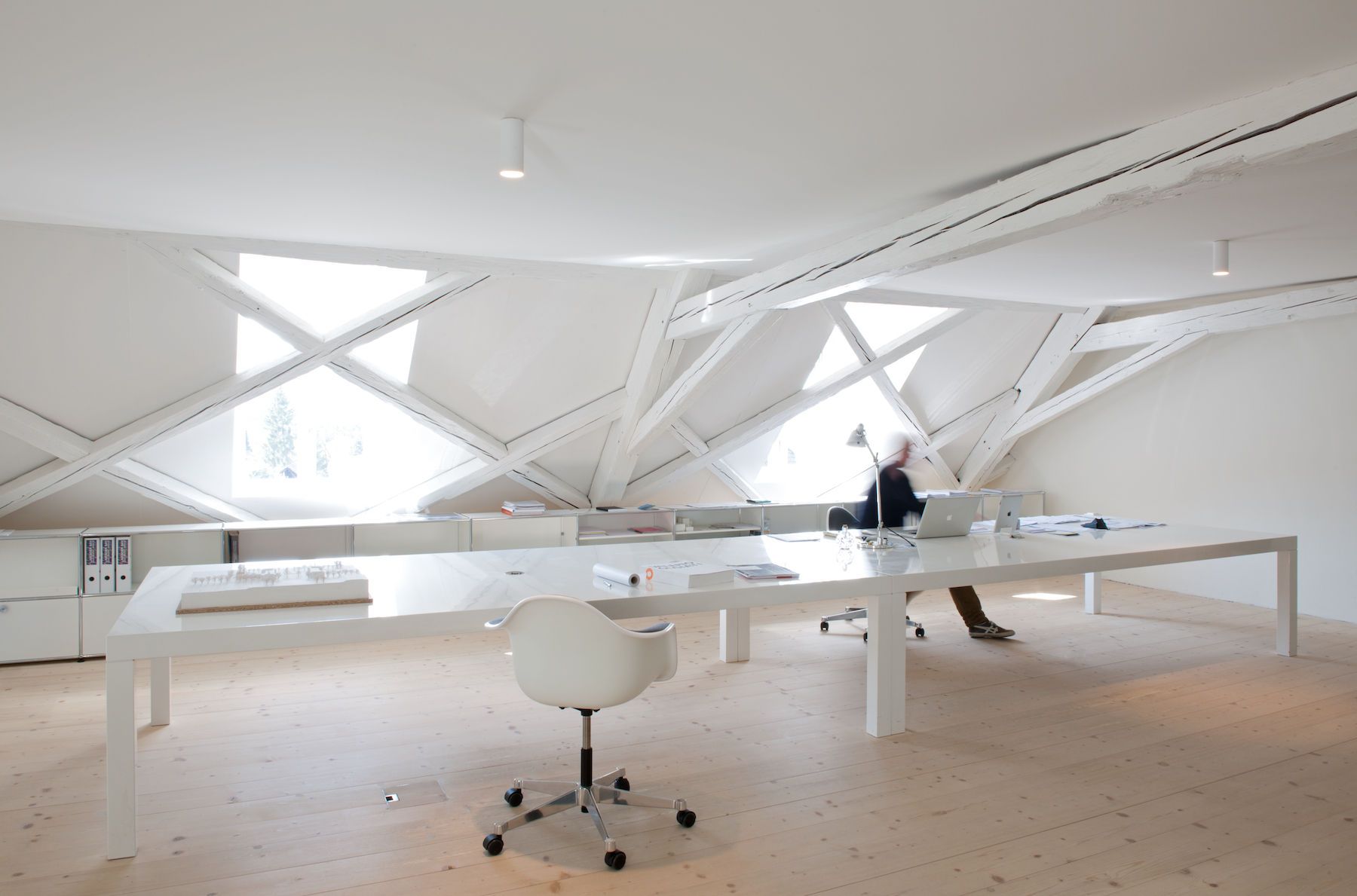 Beat Huesler/Chad Oppenheim Kirchplatz Residence & Offices Basel