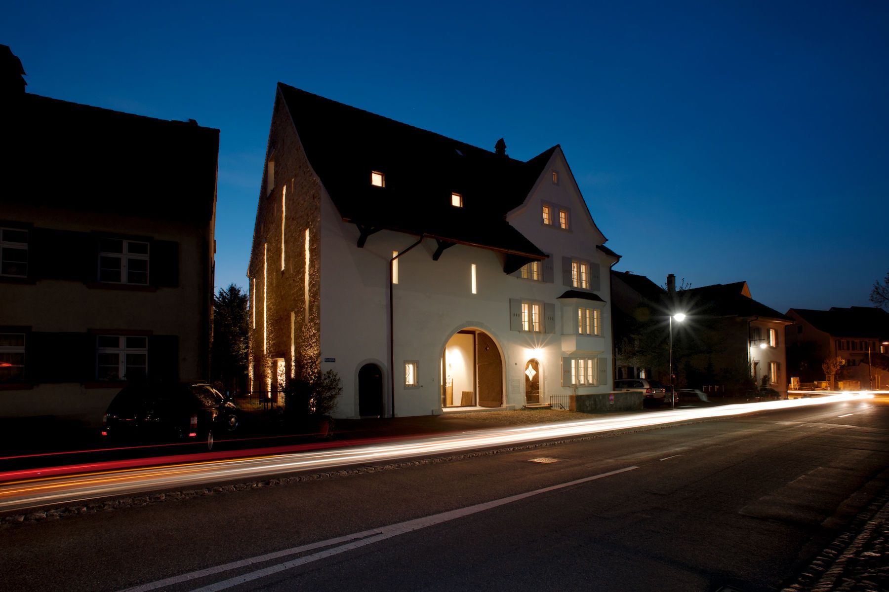 Beat Huesler/Chad Oppenheim Kirchplatz Residence & Offices Basel