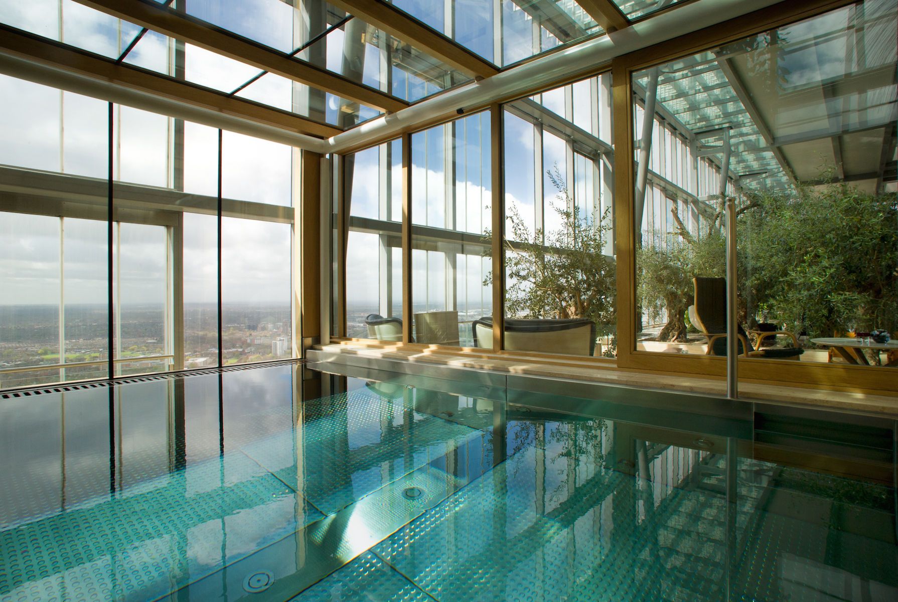 Ian Simpson - Beetham Tower Manchester, UK