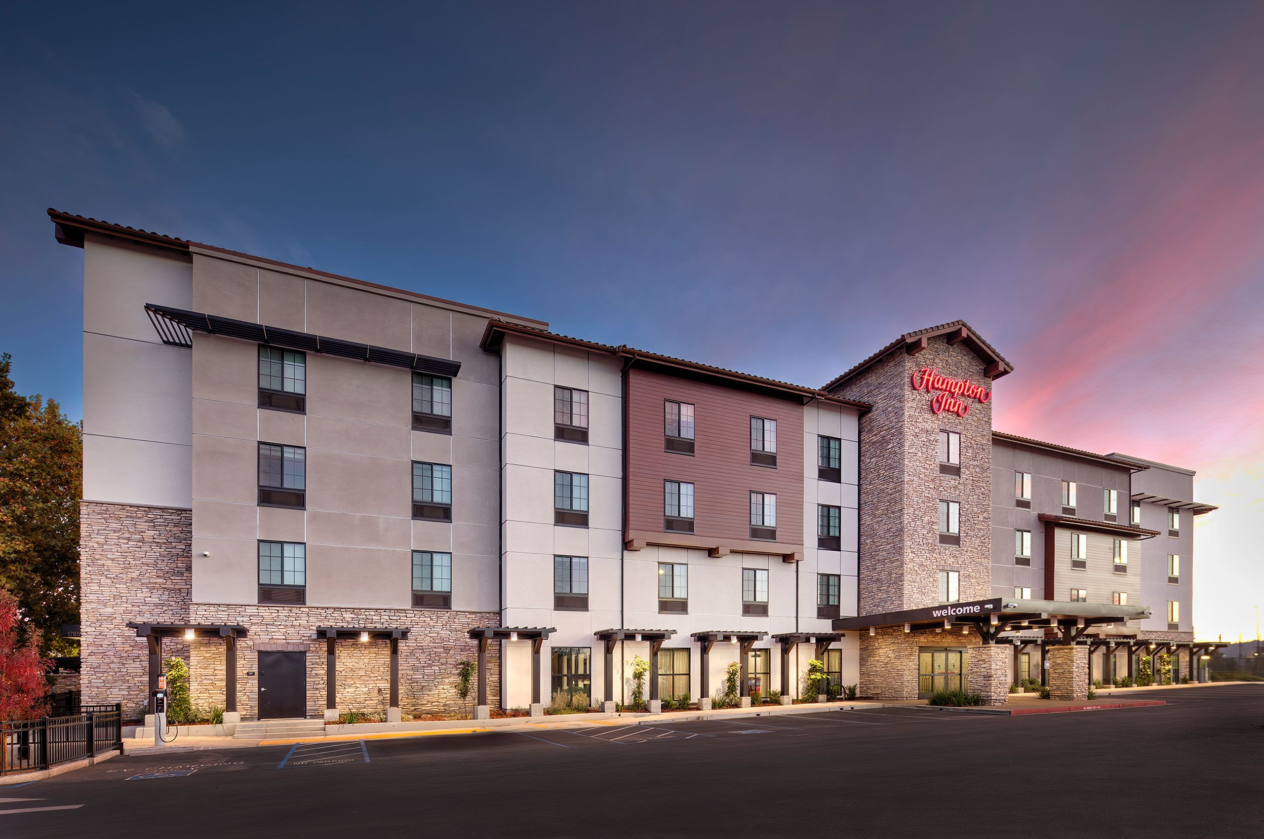 Hamption Inn, Concord, CA. Jackson Property Hamption.1.jpg