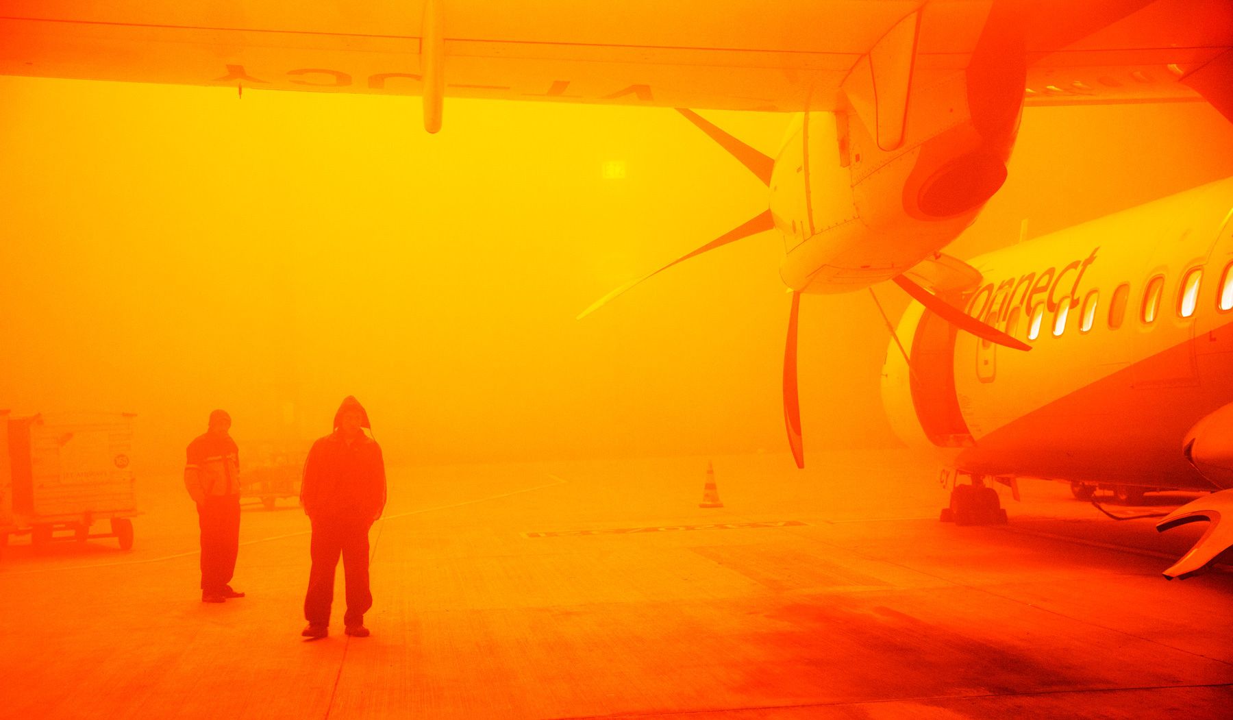 Indira Gandi Airport. Flight to Udaipur India, 2016