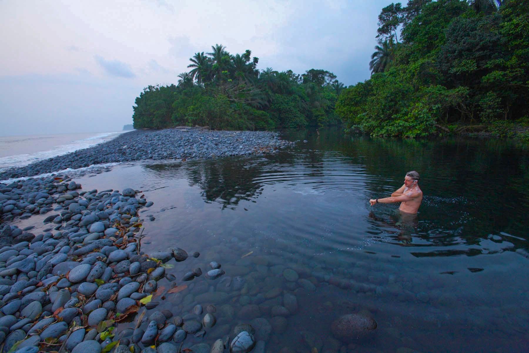 1r115_bioko_54_mg_8665