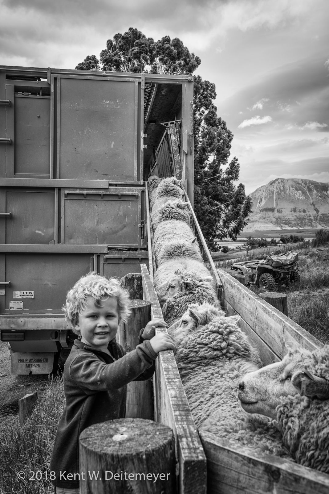 Glenariffe_B&W_19_Dec_2017_(20_of_24).jpg