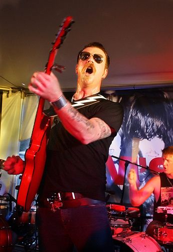 11_0_98_1eagles_deathmetal.jpg