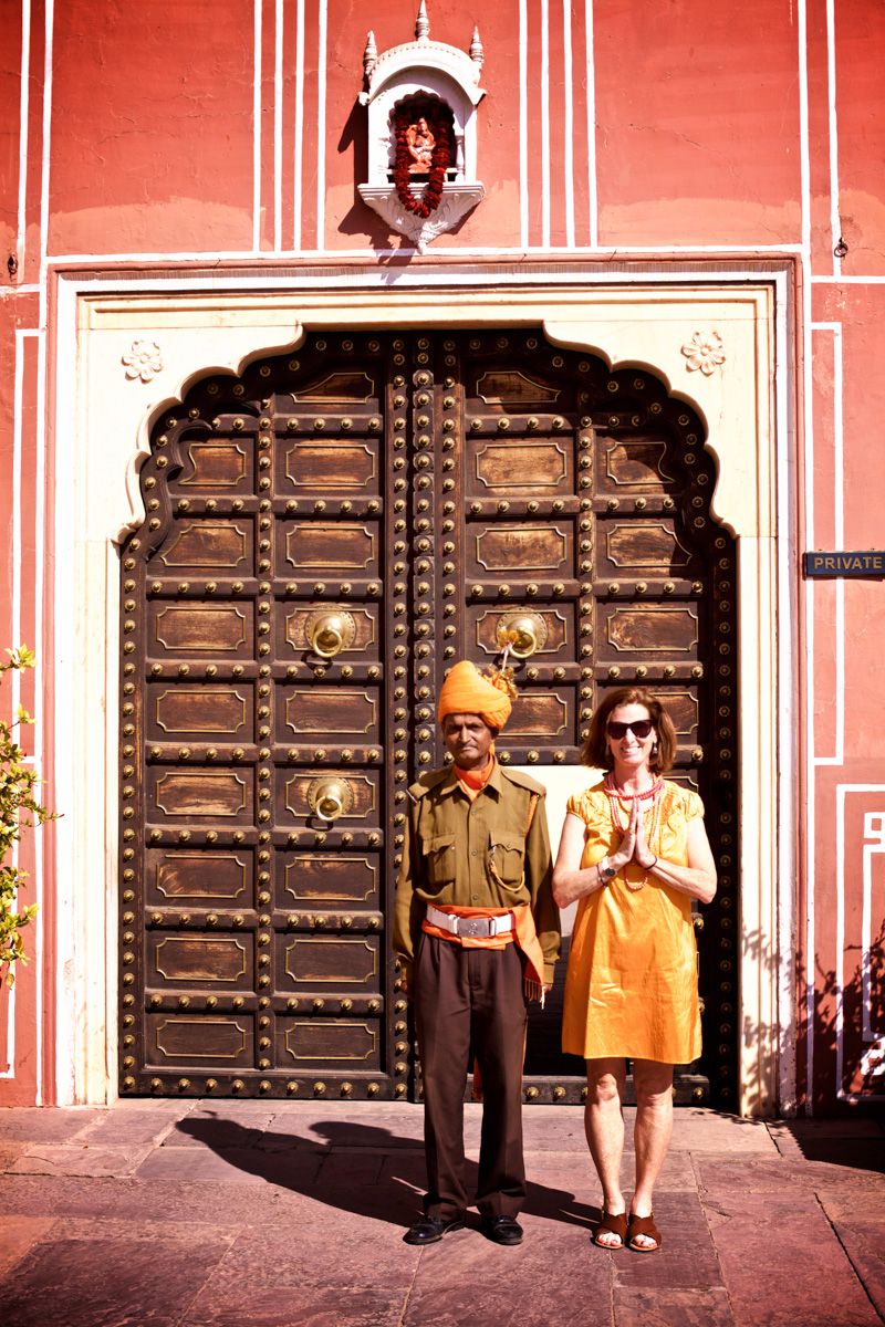 INDIA 16 WOMEN 2-5 36824.jpg