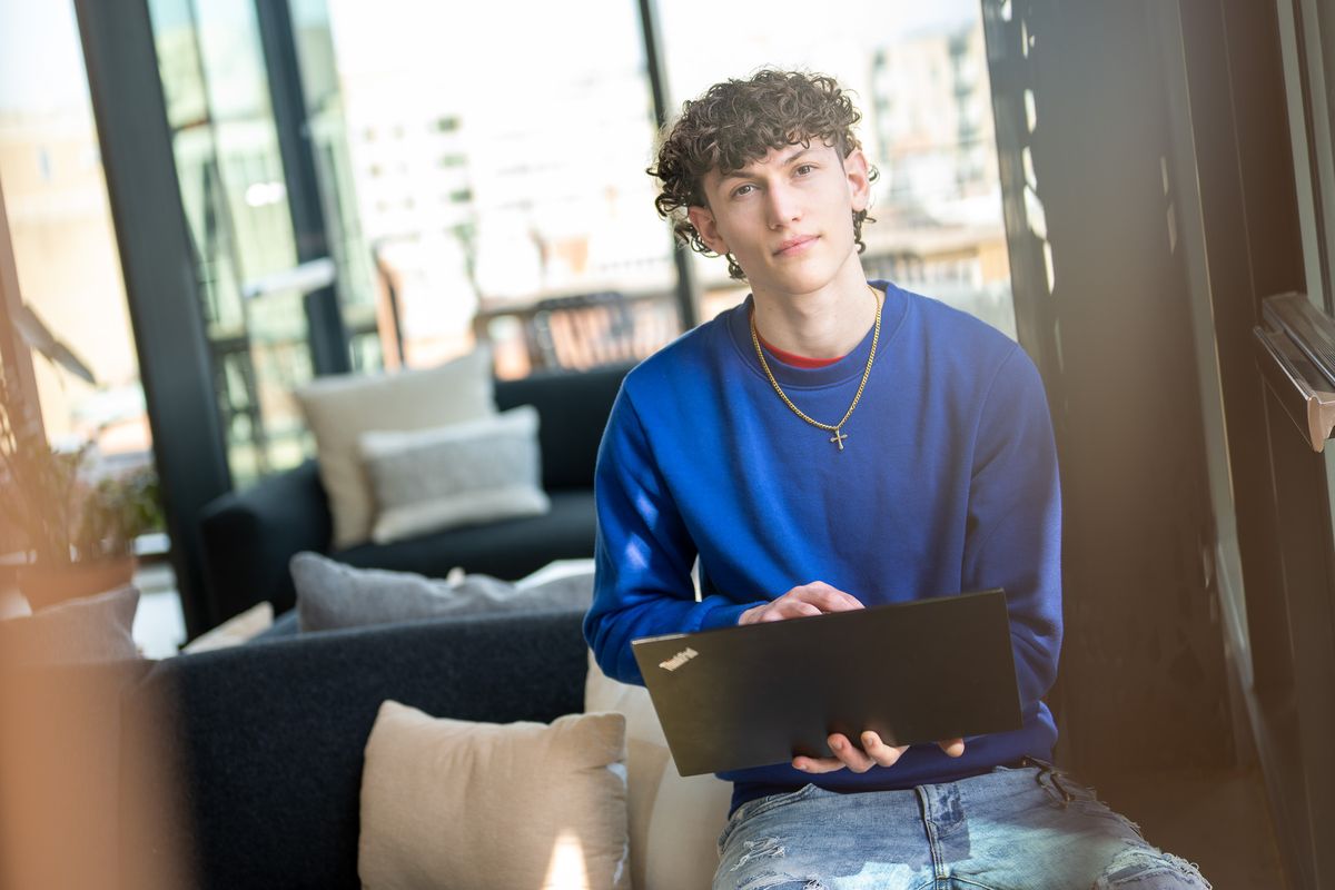 lopez_roberto_03102022_media day_DSC2075_CA.jpg