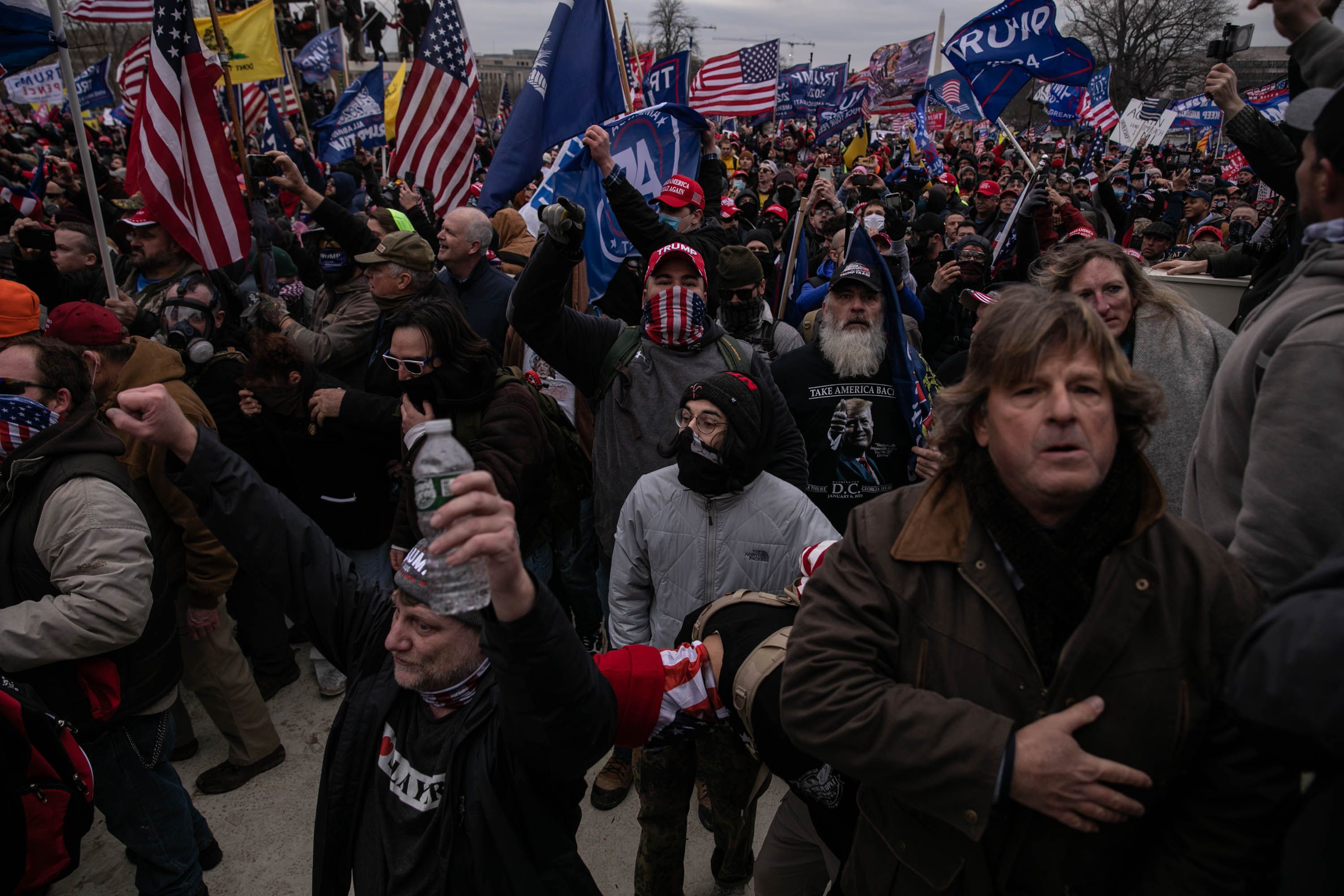 A mob of Trump supporters storm the US Capitol