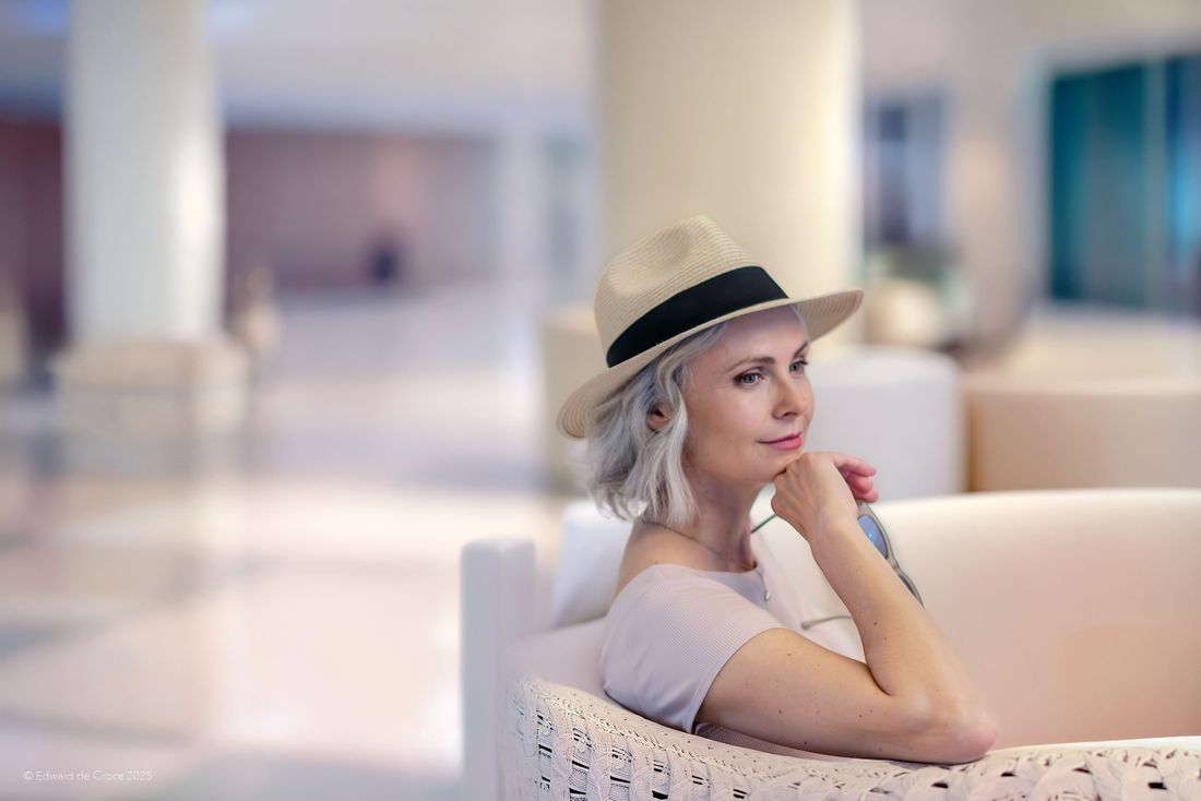 Actor Annie Little- Hotel