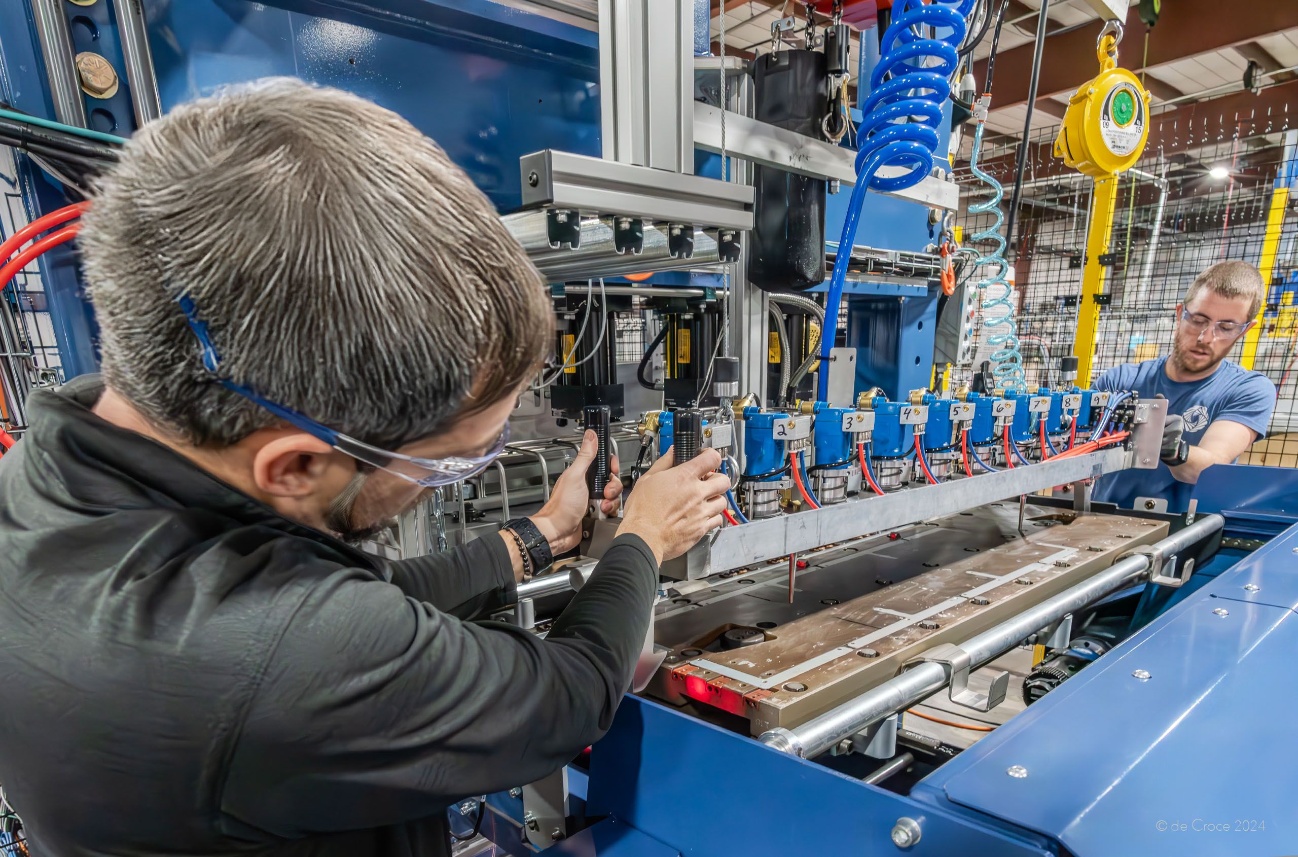 Carbon Fiber Sheet Manufacturing - Client_Re/Build