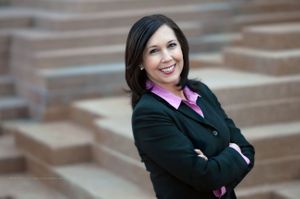 Denver executive portrait photographer, DeCroce created this elegant portrait of female WPX Energy lawyer in outdoor environment. Businesswoman Portrait Executive - WPX Energy