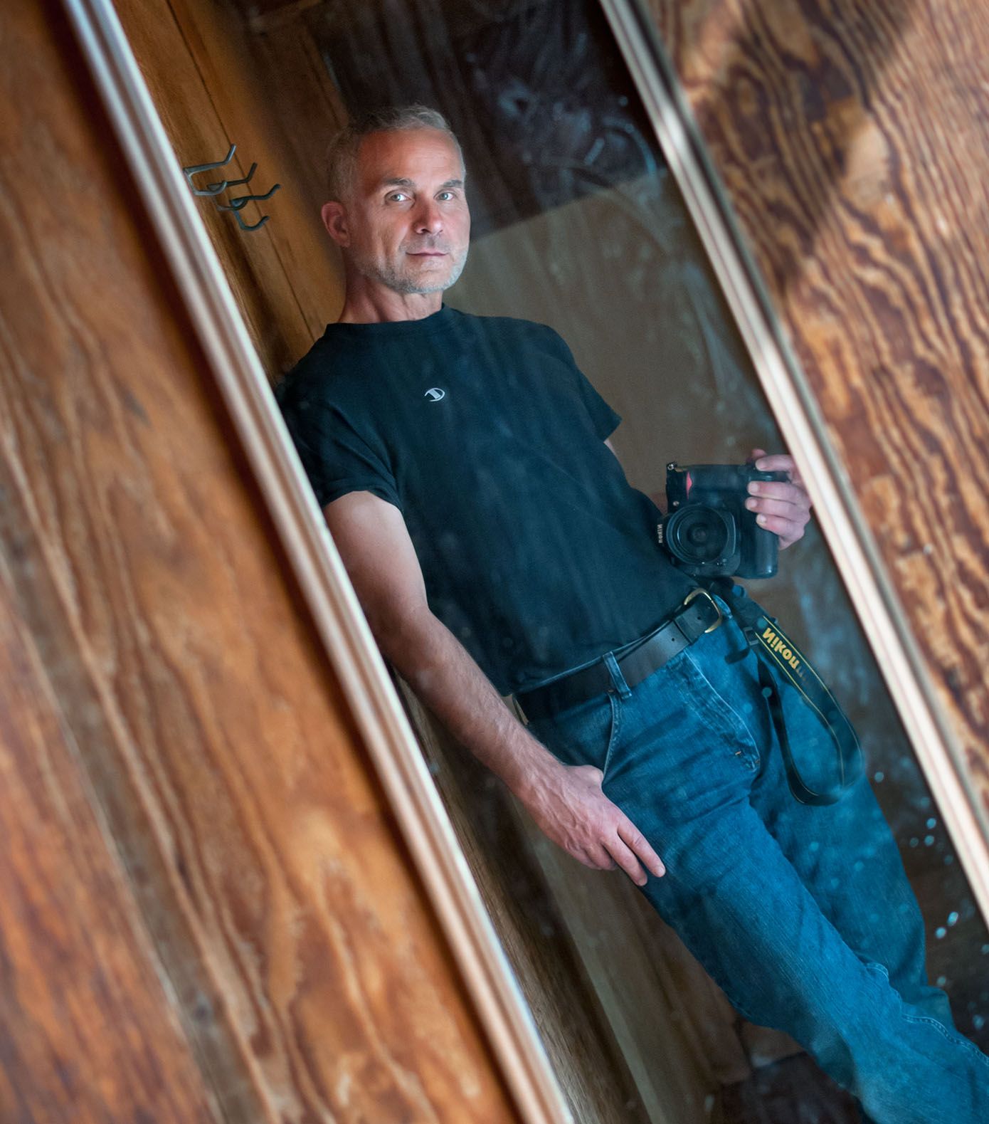 Edward DeCroce - In Mirror.