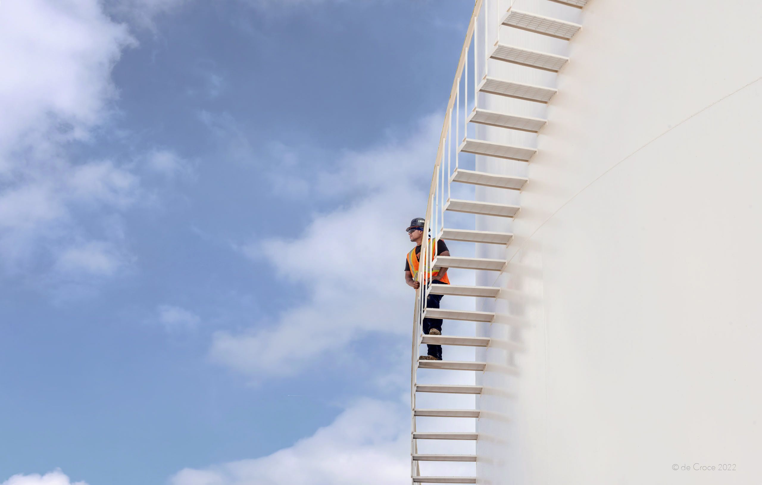 Industrial Worker Natural Gas Tank Stairs - CLIENT_ Hart EnergyBWMix.jpg