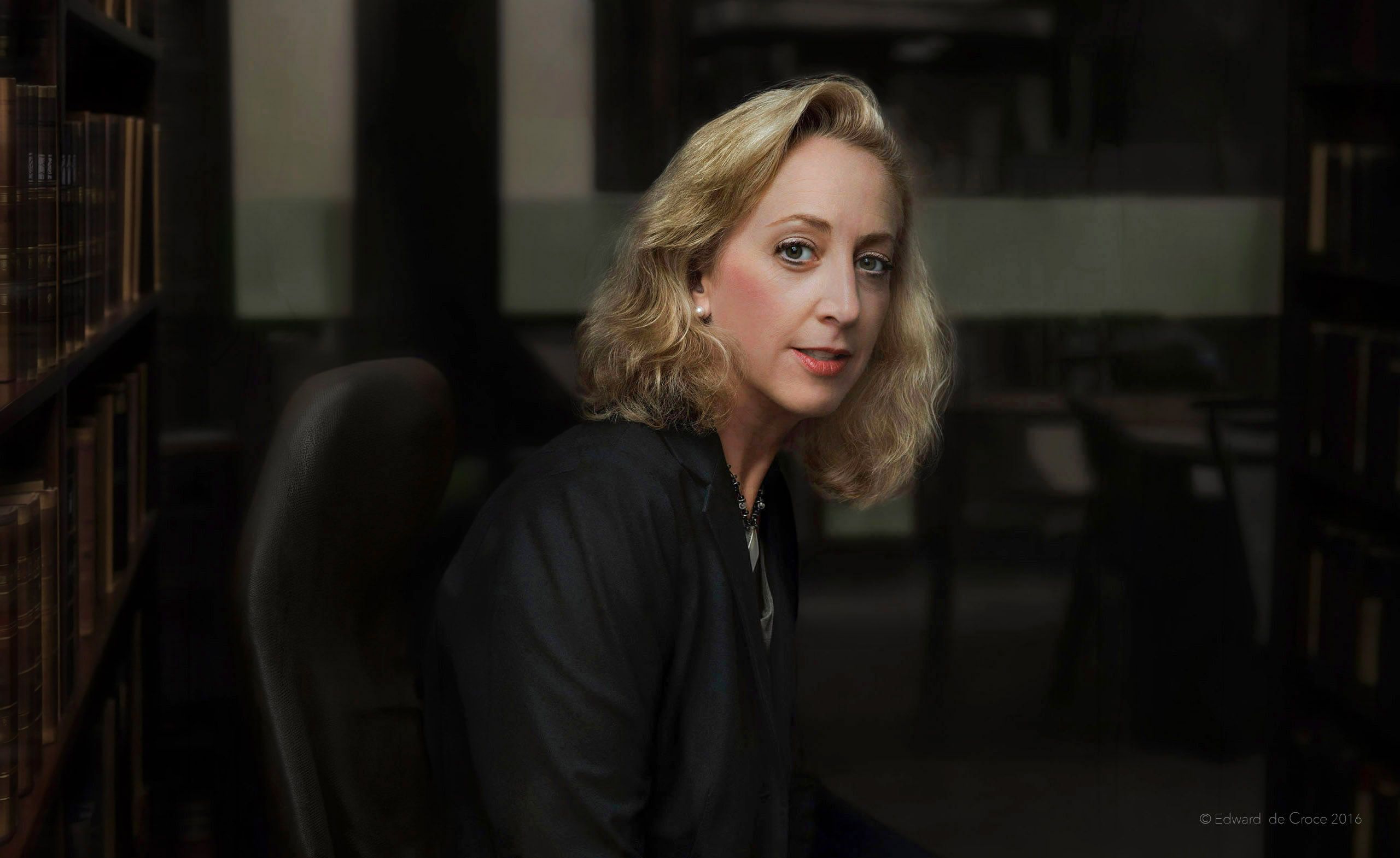 Portrait Office Julie Walker - Denver Attorney