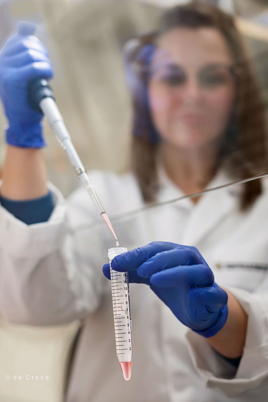 Research medical photograohy for Gates Center for Regenerative Medicine. Reportage Medical Photography