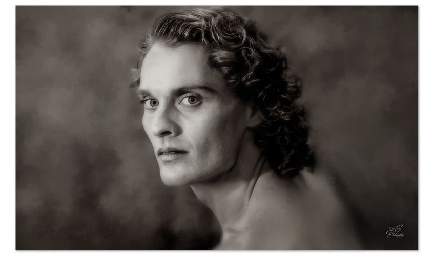 Male Ballet Great Headshot.jpg