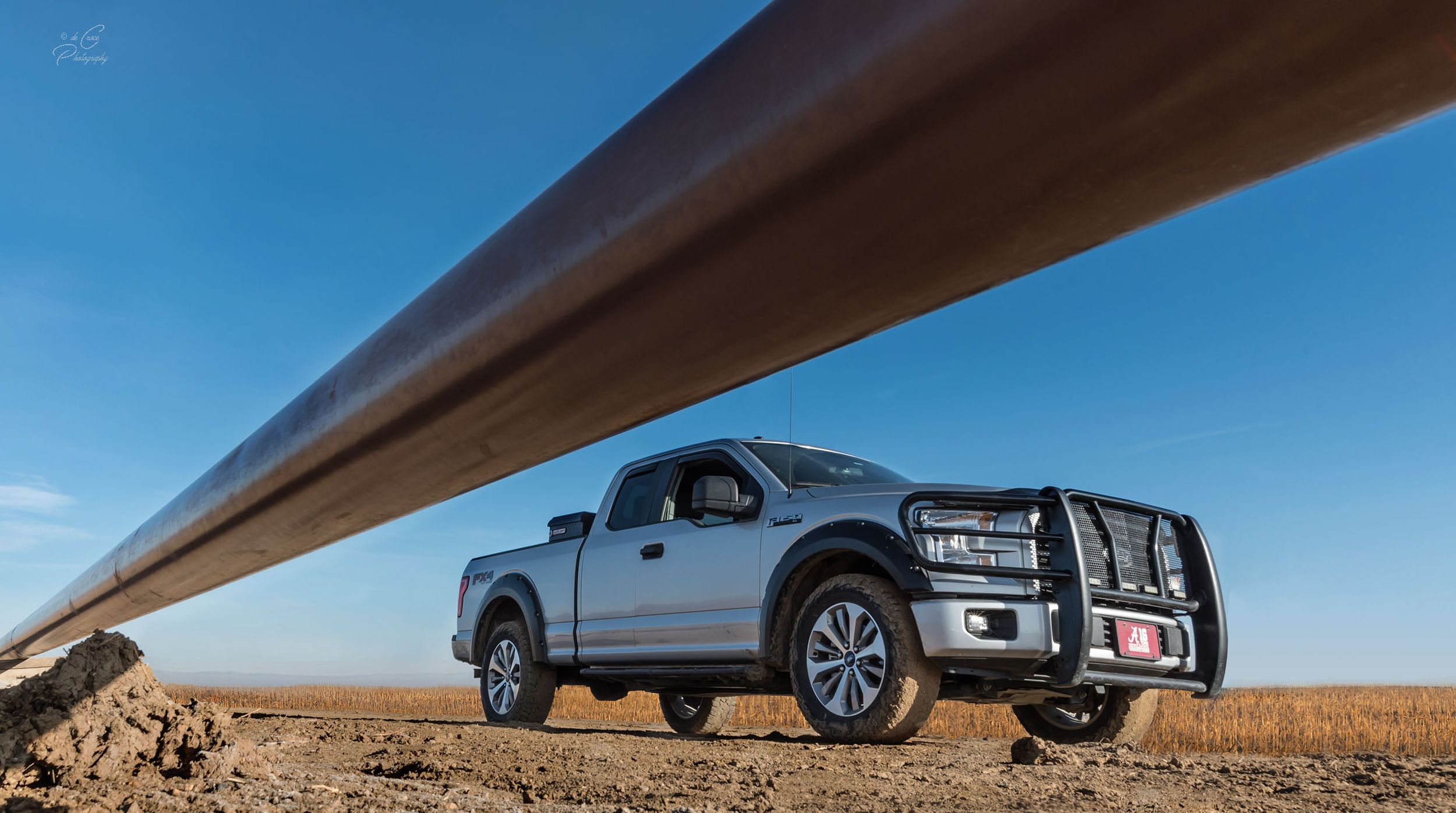 Work Truck Advertisement Oil Pipe