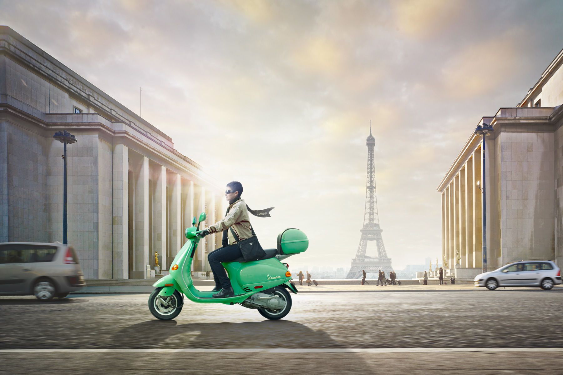 23_0_158_11-js_vespa_paris_02_2.jpg