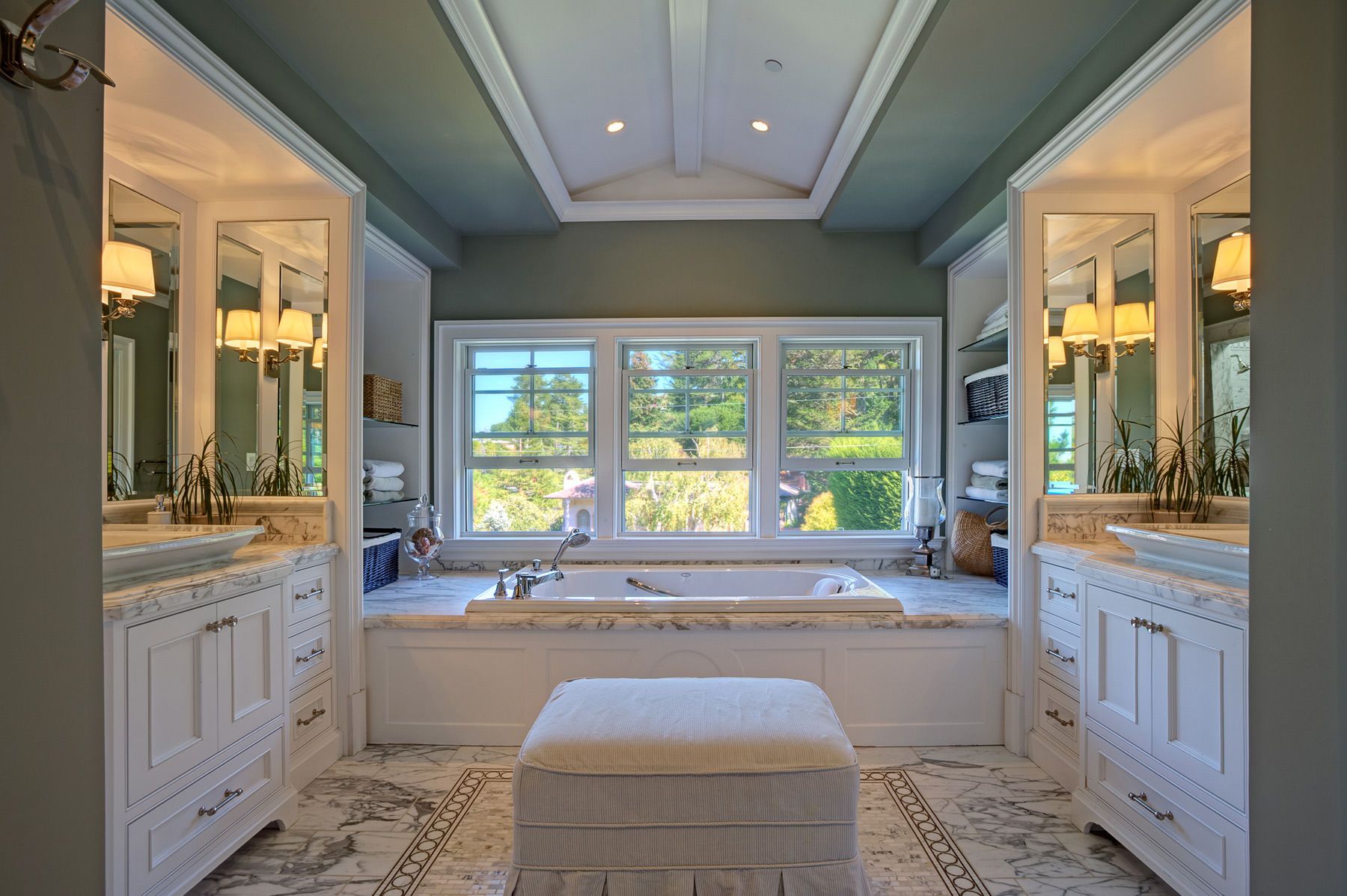 1r323willowmasterbath1cclb