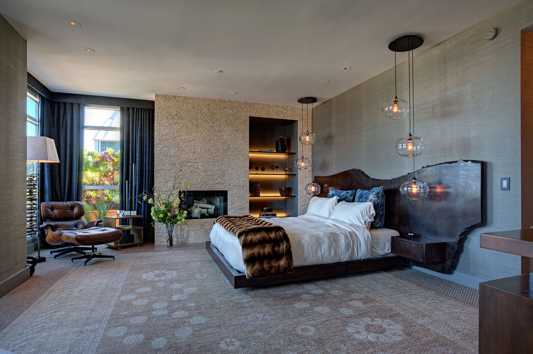 1r200brannan_511masterbedlb