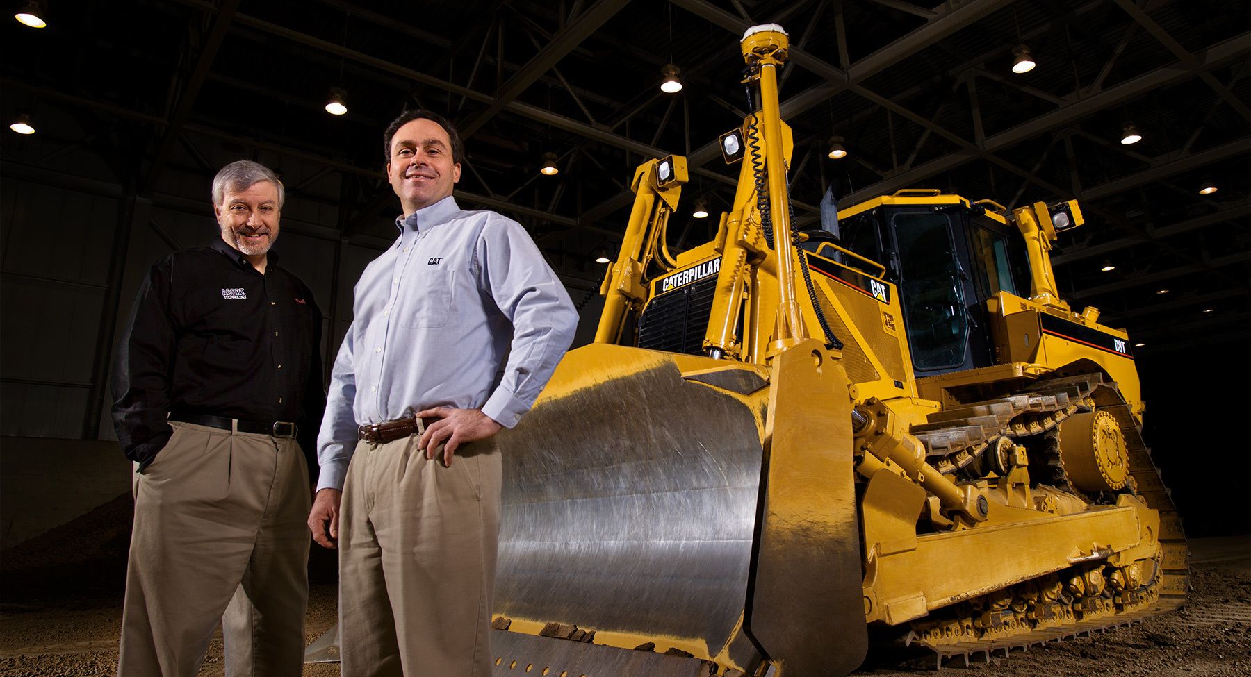 1cat_d8t_people_pia_929611_18x975