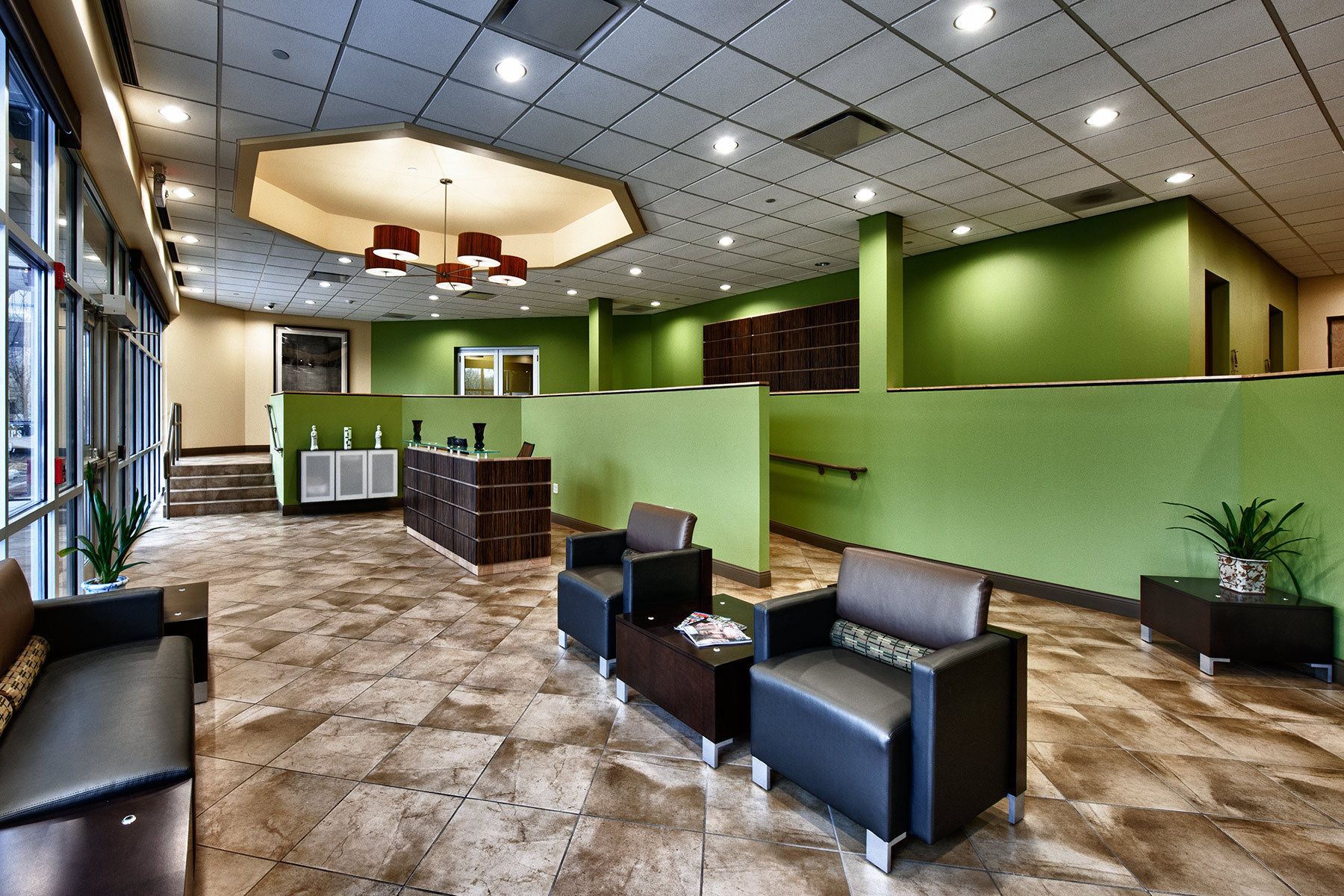 1core_amt_lobby_8184