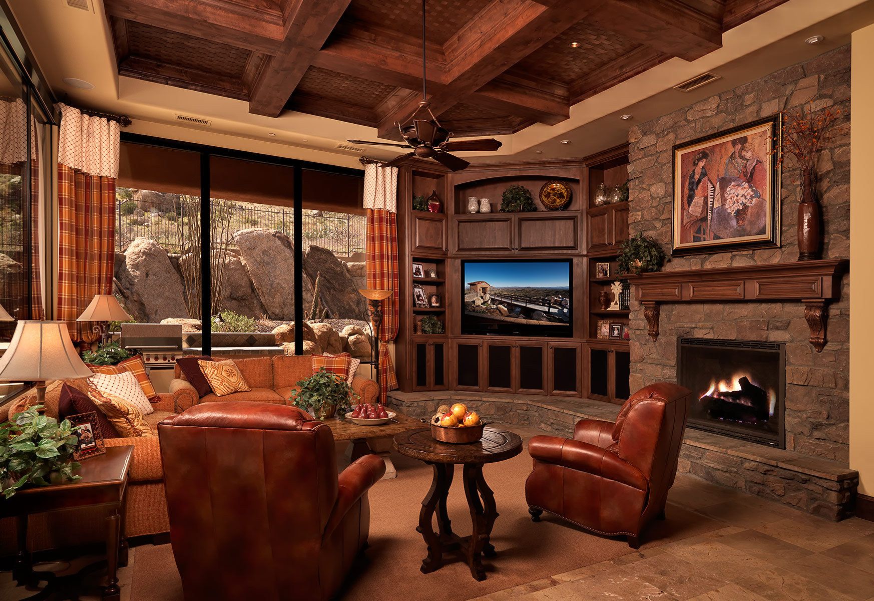 1luxorhomes_familyroom__0017rg