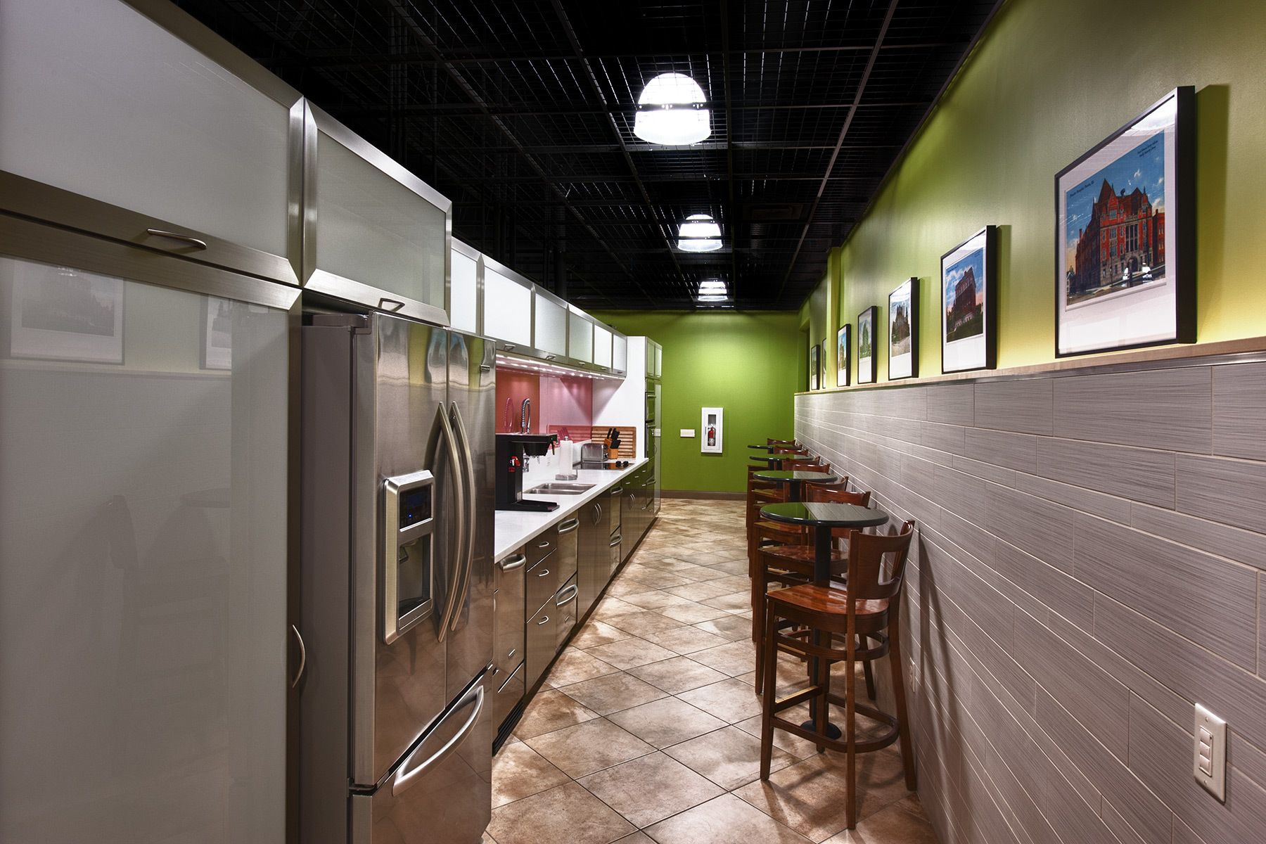 1core_amt_lunchrm_8169