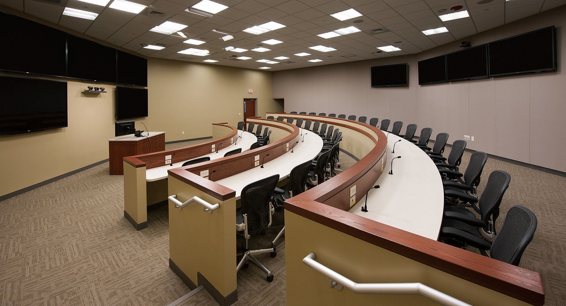 1core_catedwards_1r_18x975