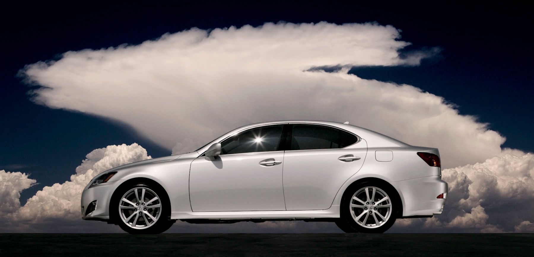 Lexus ESTeam One Advertising