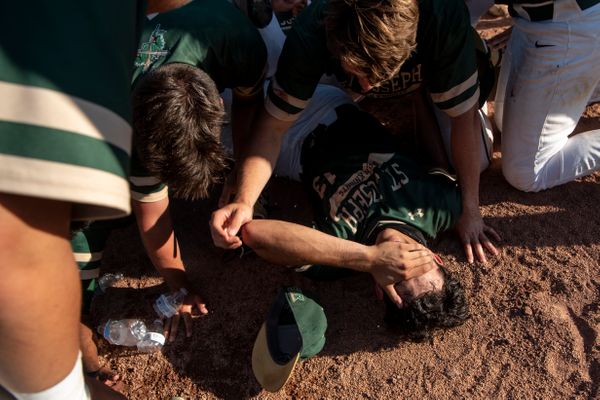 061021-StJoeBaseballWin.JPG
