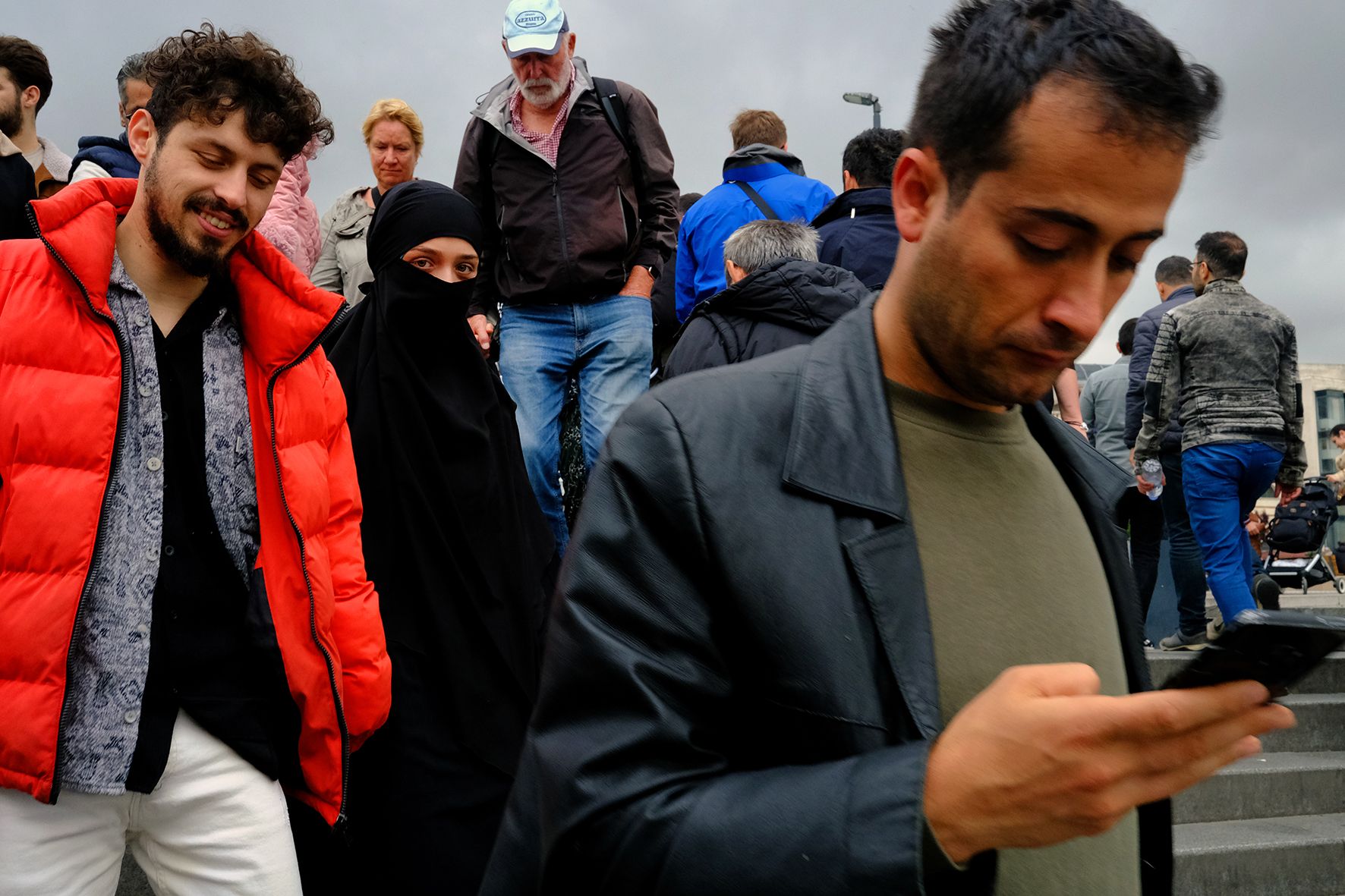 We Are Looking at Each Other DSCF0282.jpg