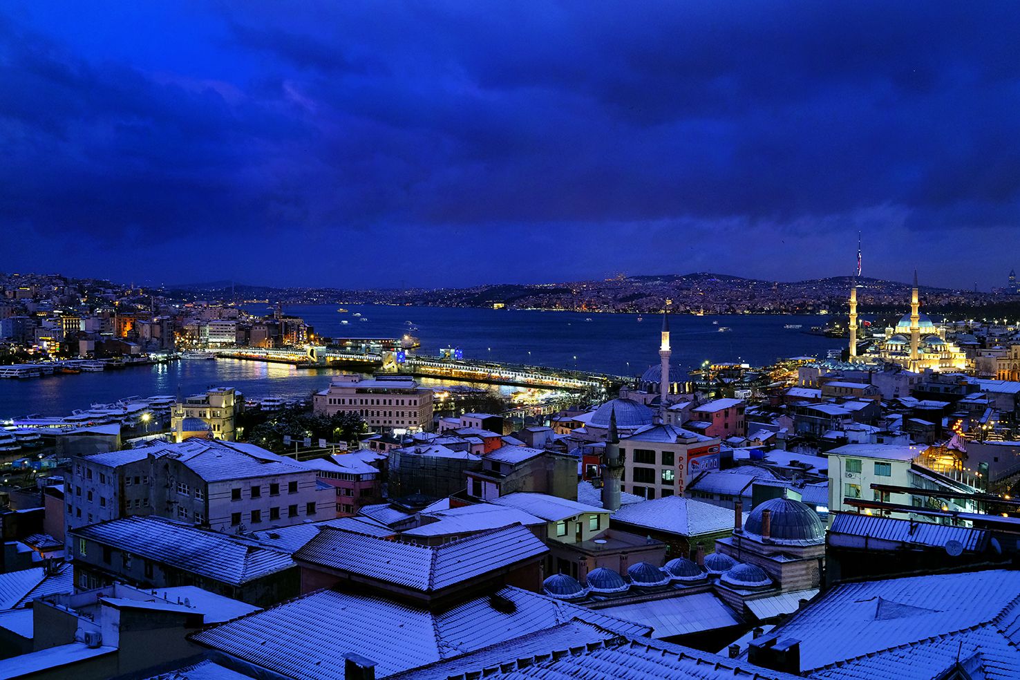 White Roofs DSCF6876.jpg