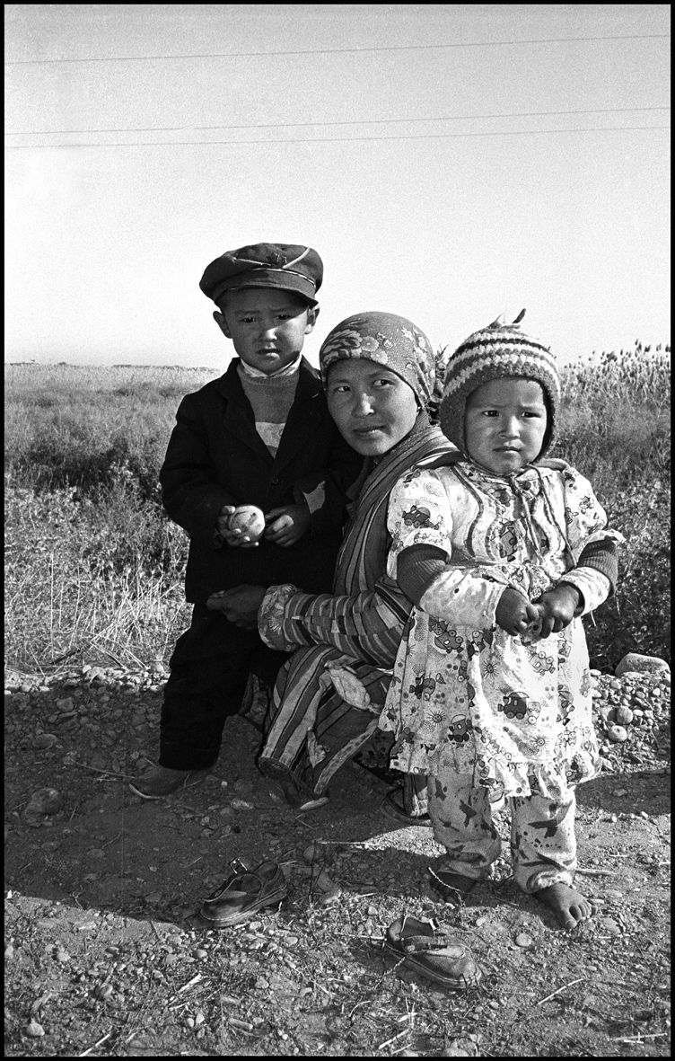 1waiting_for_dad_road_to_karshi_1992_f119_p31