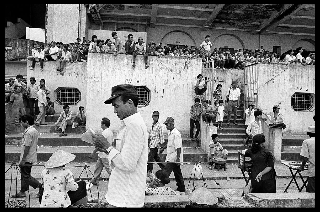 Sunday at the Races .jpg