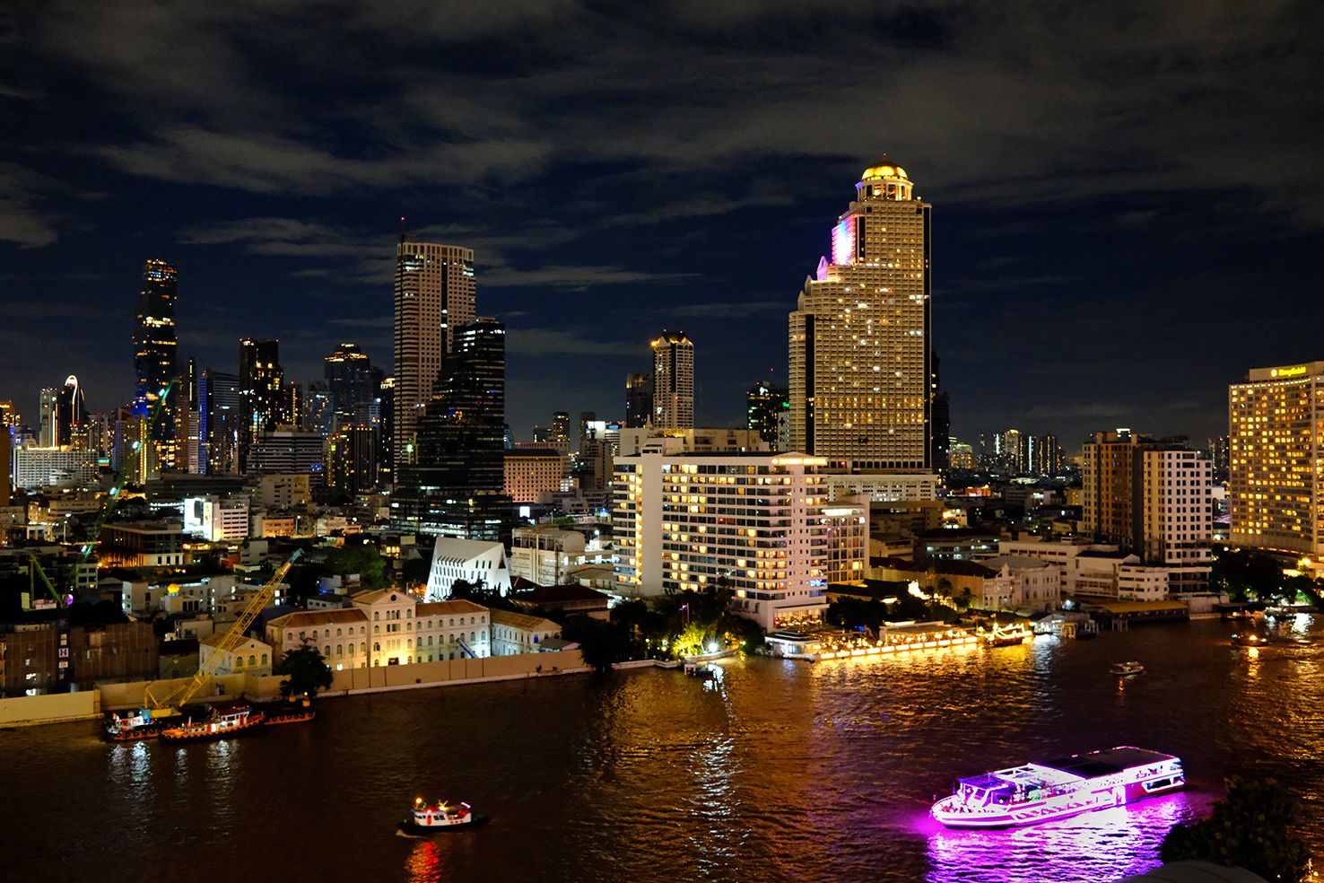 The Purple Boat DSCF1203.jpg