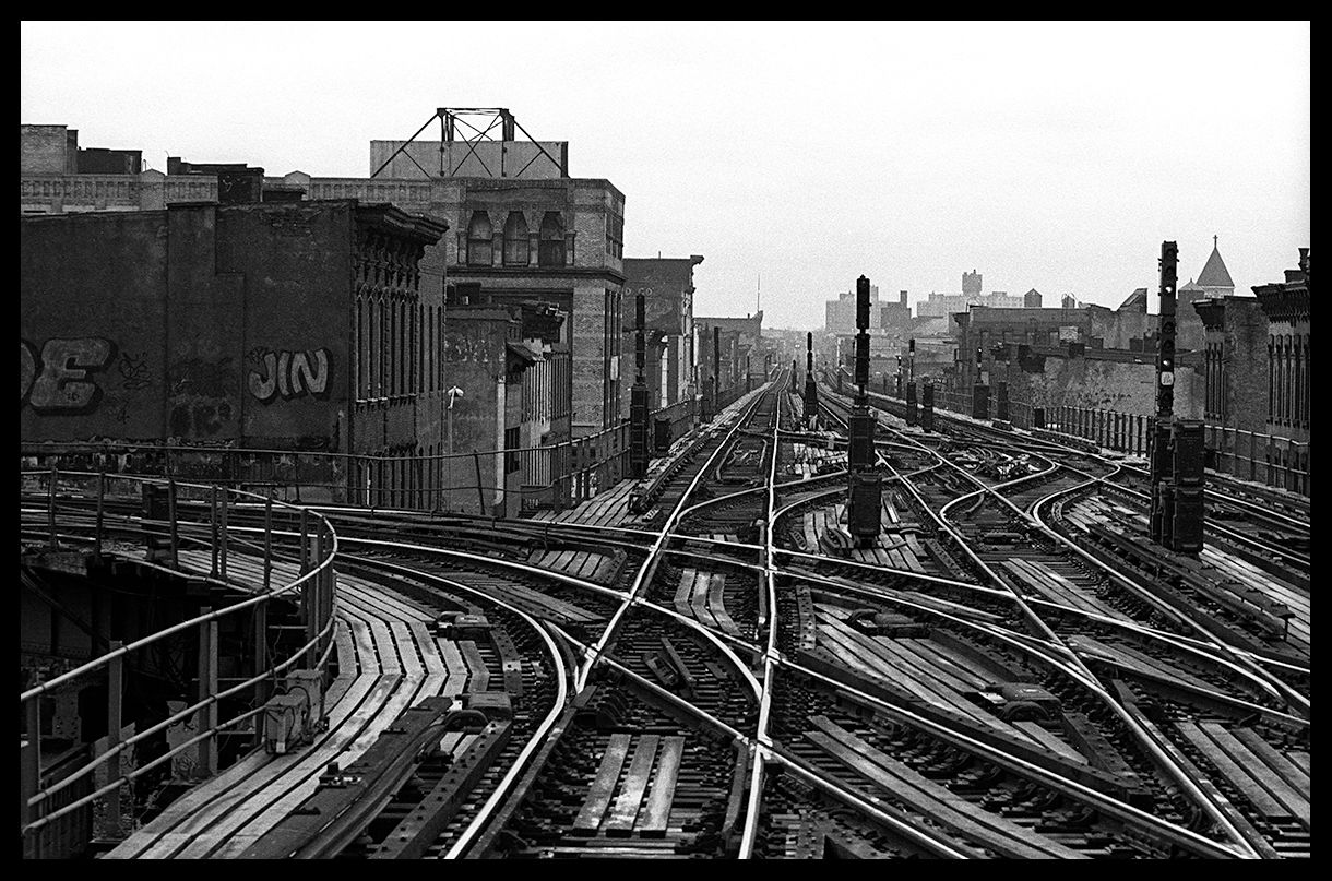 Jin Goes Left NY F73 P28 1983.jpg