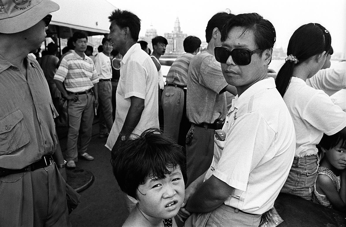 Surprised and Curious Shanghai 1995 FS3 P26.jpg