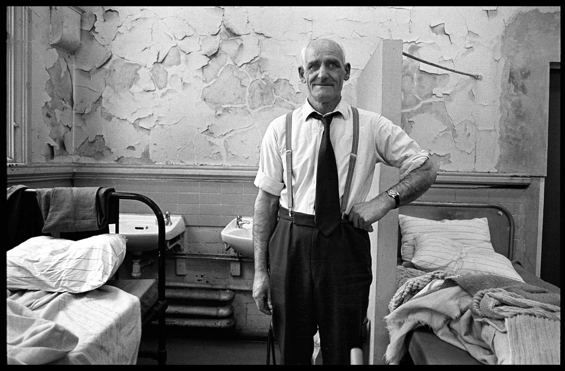 1the_bright_side_of_life_