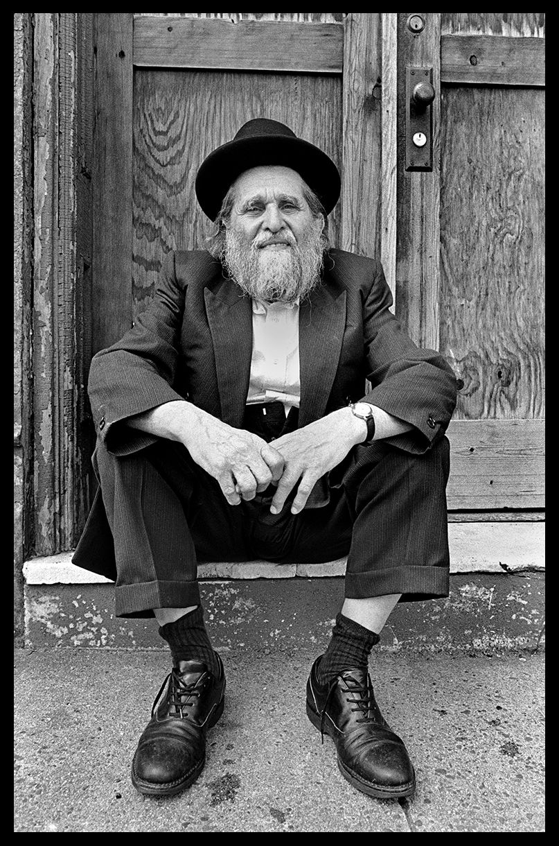 Resting 1997 F139 P29 Brooklyn.jpg