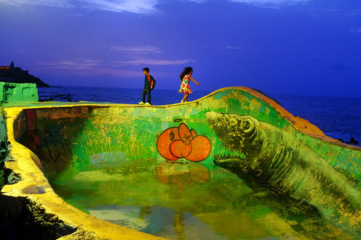 Running Away from the Shark DSCF2691.jpg