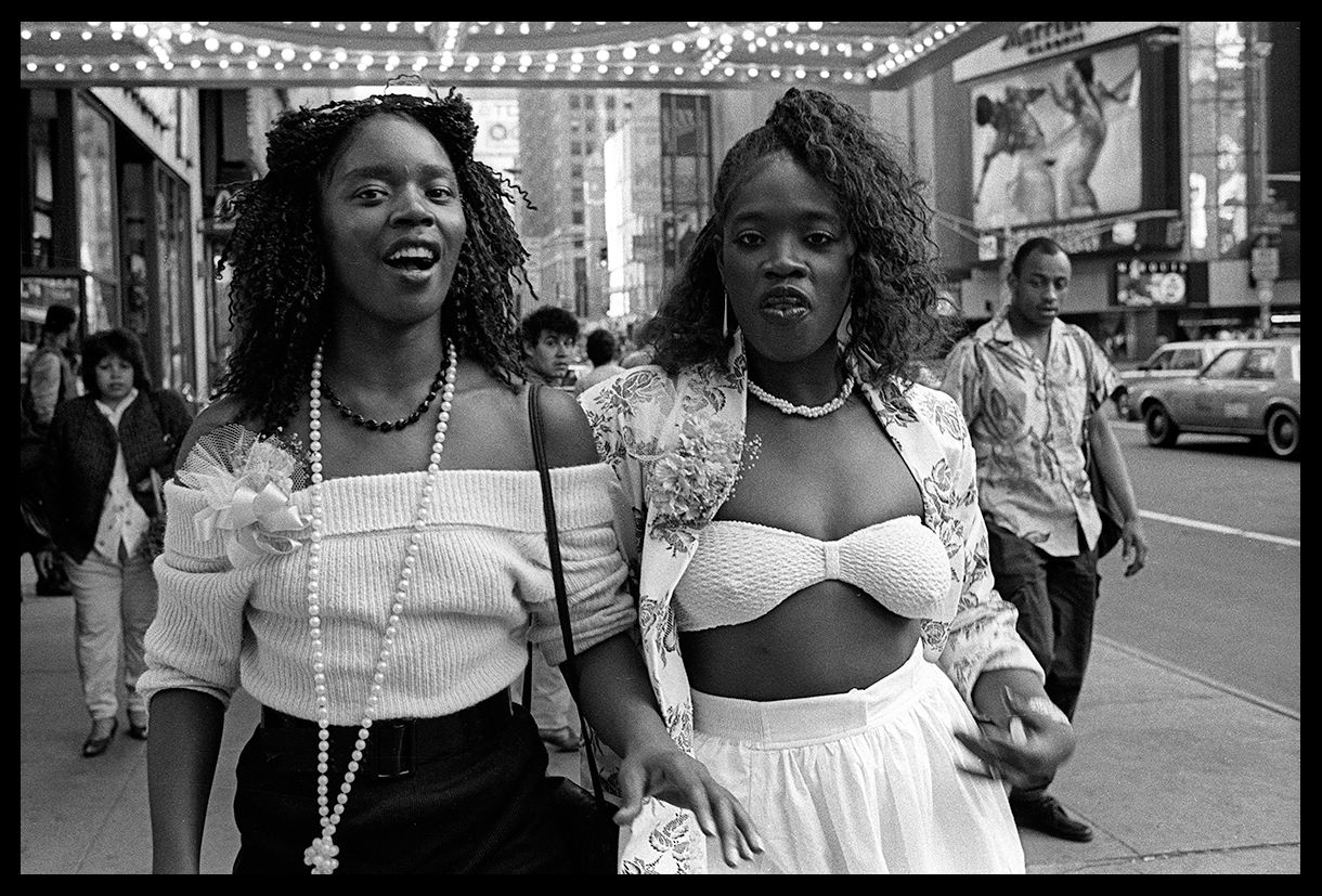 Untitled 2 Times Square LR NY F7 P7 1986.jpg
