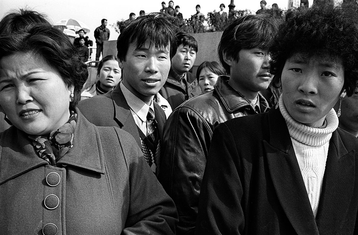 Gathering on The Bund Shanghai 2000 FS32 P8a.jpg