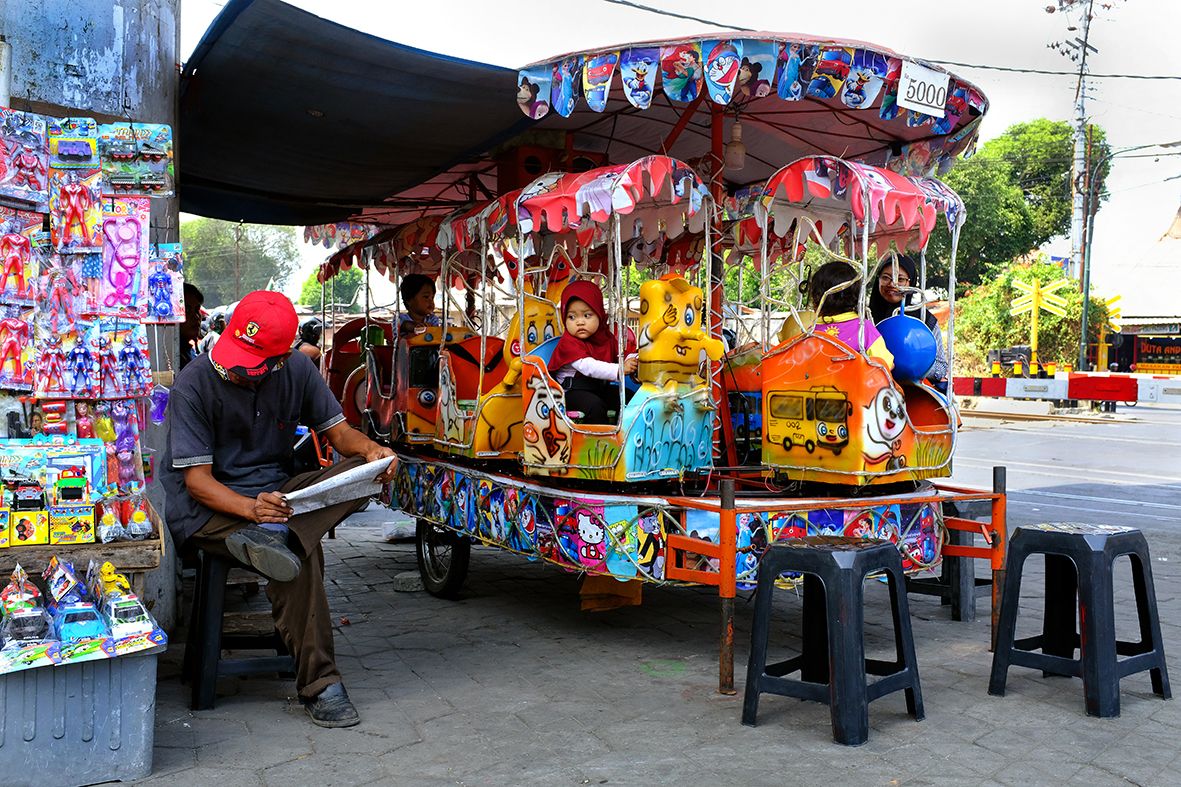 Riding Ducks DSCF6966.jpg