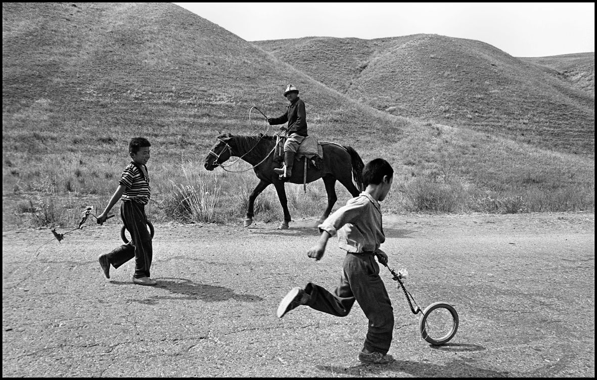 1rolling_the_tires_road_to_aral_1995_p_k80_p13