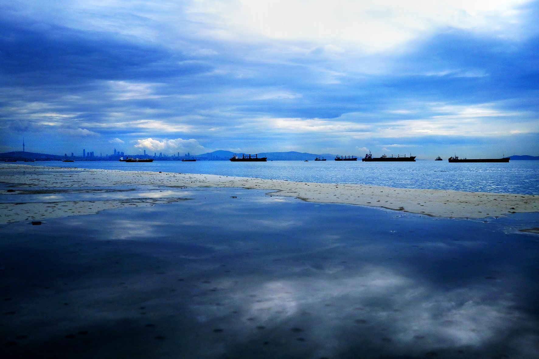 Twin Skies DSCF0143.jpg