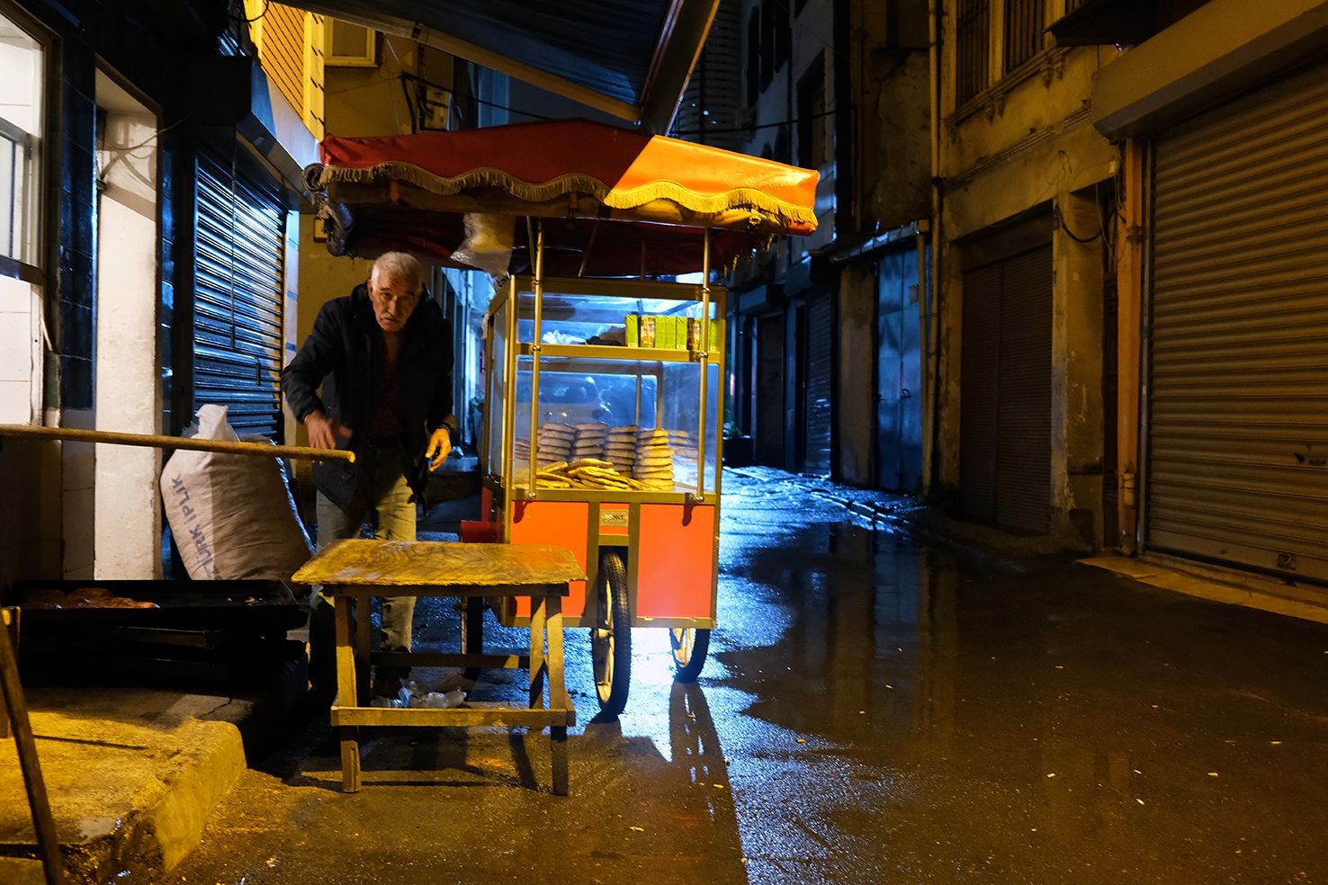 Warm Bread DSCF0084.jpg